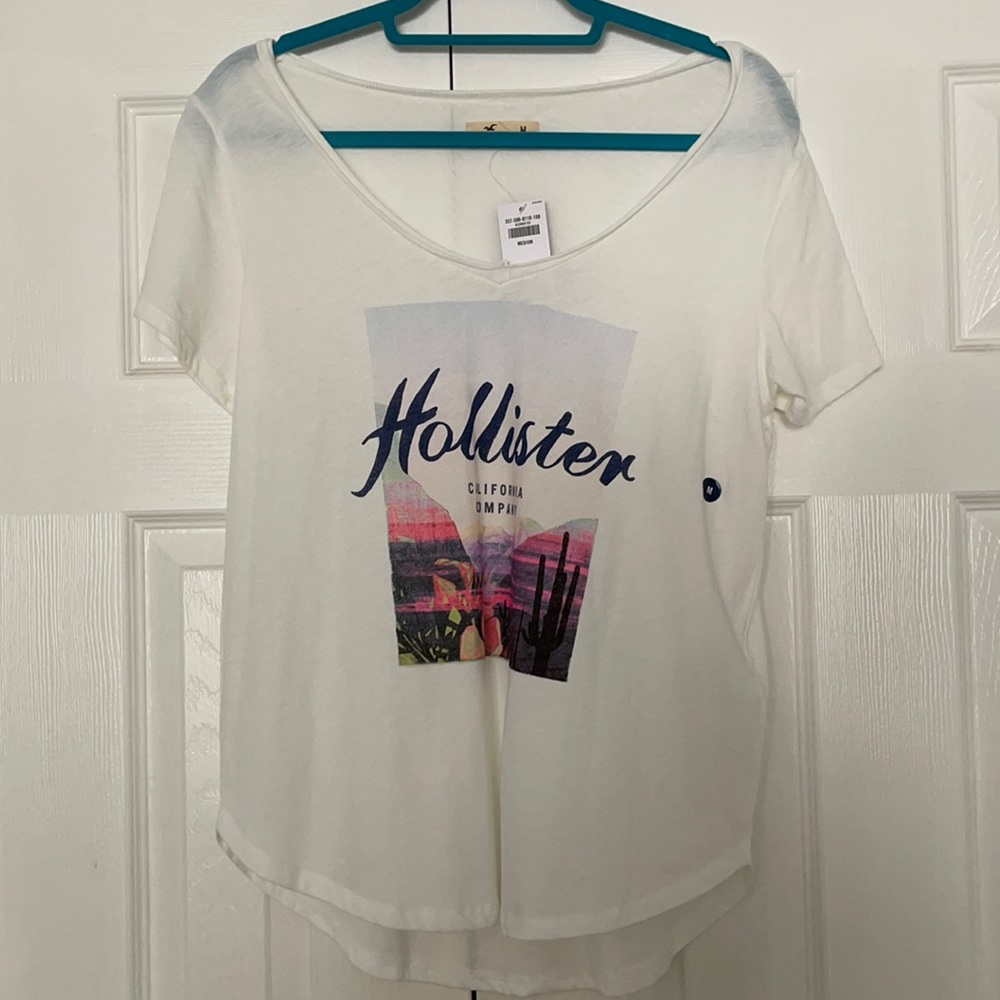 Hollister Short Sleeved Tee